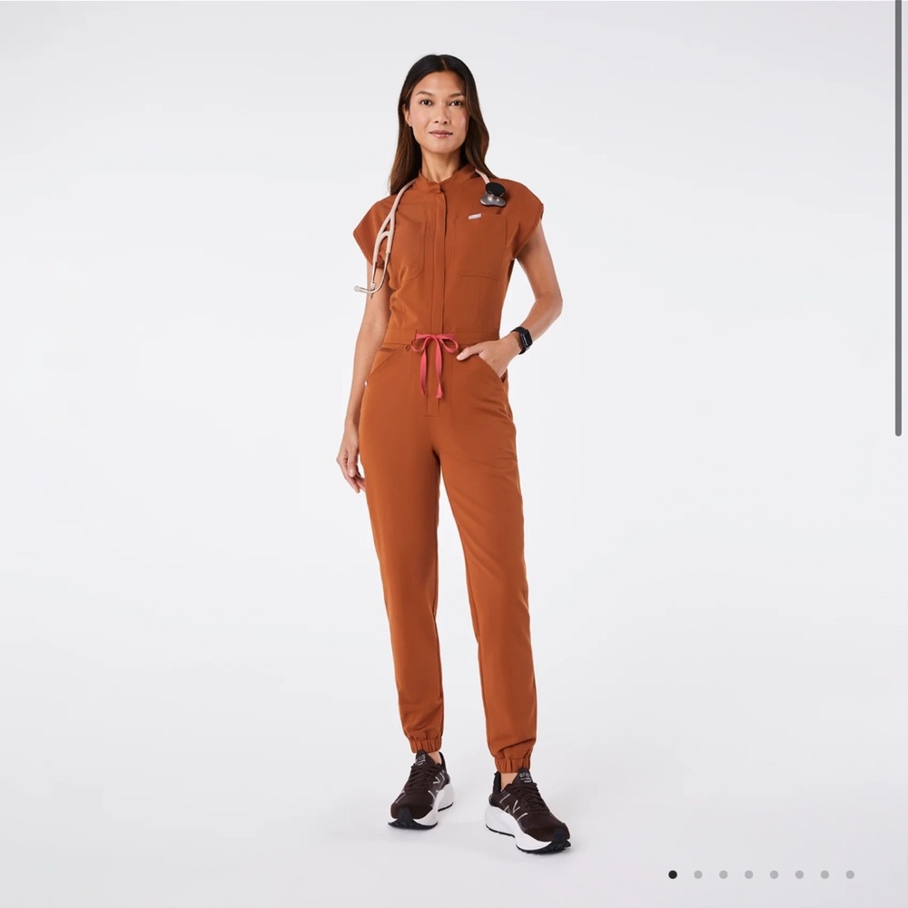 BNWT FIGS Rafaella Dirty Chai Jumpsuit size Large